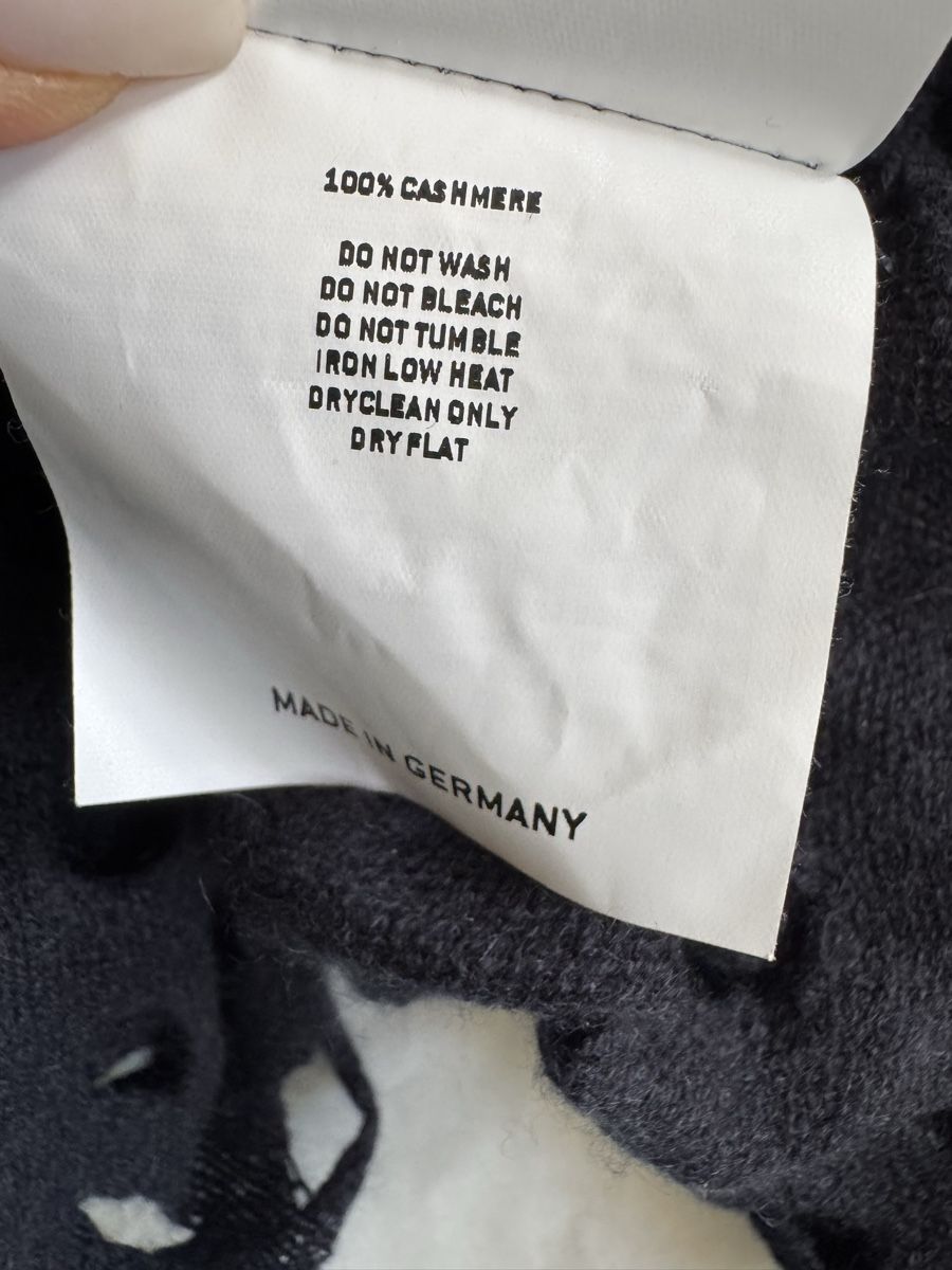 Rundholz Pullover & Sweatshirts: Pull oversize RUNDHOLZ OS 100% Cachemire noir, effet trous – Neu (gemäss Beschreibung) aus Morges von sandy069 6