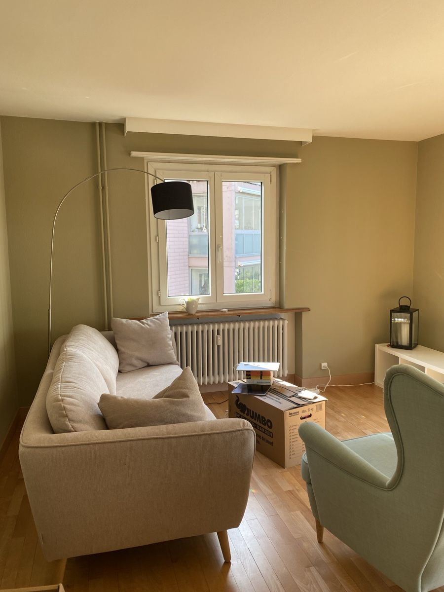 Sofas: Sofa 3-Sitzer hellgrau/ beige – Gebraucht aus Horw von AnnieBee 2