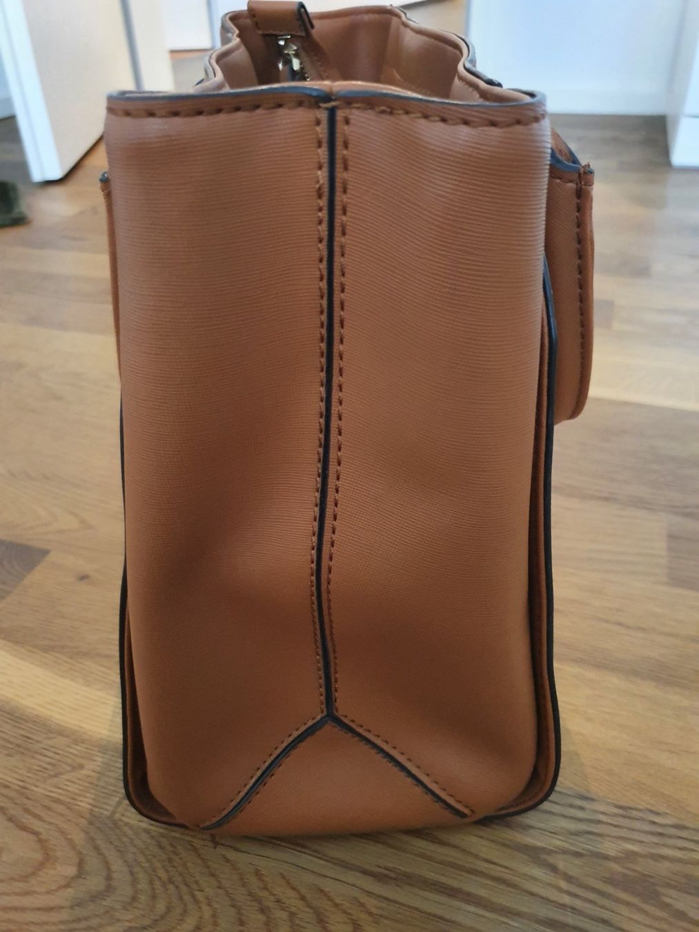 Guess Borse da donna: Guess Handtasche – Usato da Willisau venduto da dah_z8tf 2