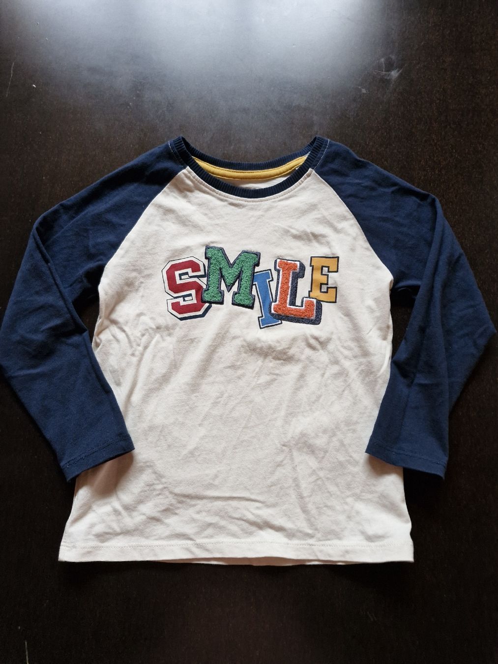 Primark Pullover & Sweatshirts: Langarmpulli  mit Motiv Smile Gr.110. – Gebraucht aus Disentis/Mustér von epa_862v