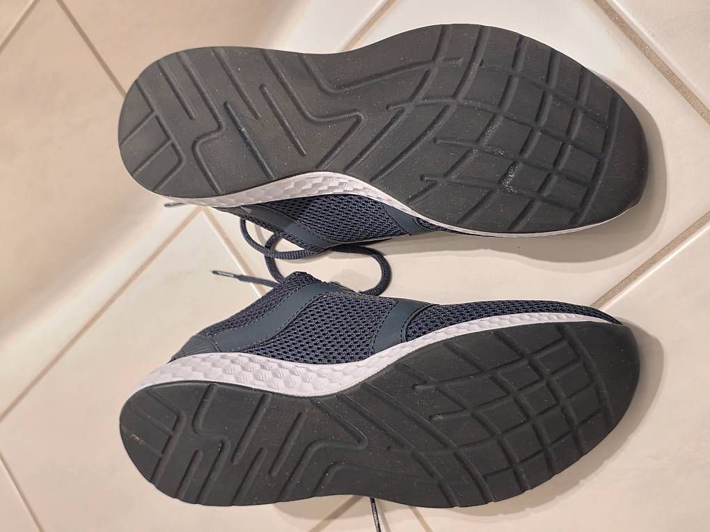 Scarpe da donna: Sneakers Damen Bench dunkelblau, Grösse 39 – Usato da Urtenen-Schönbühl venduto da sandrabern01 1