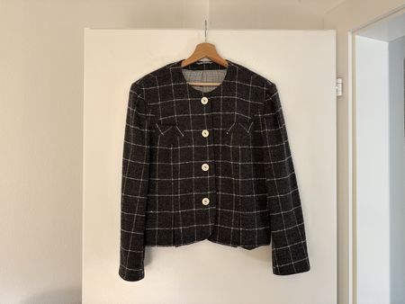 Sehr schickes Janus Blazer kariert grau Wolle Grösse 40