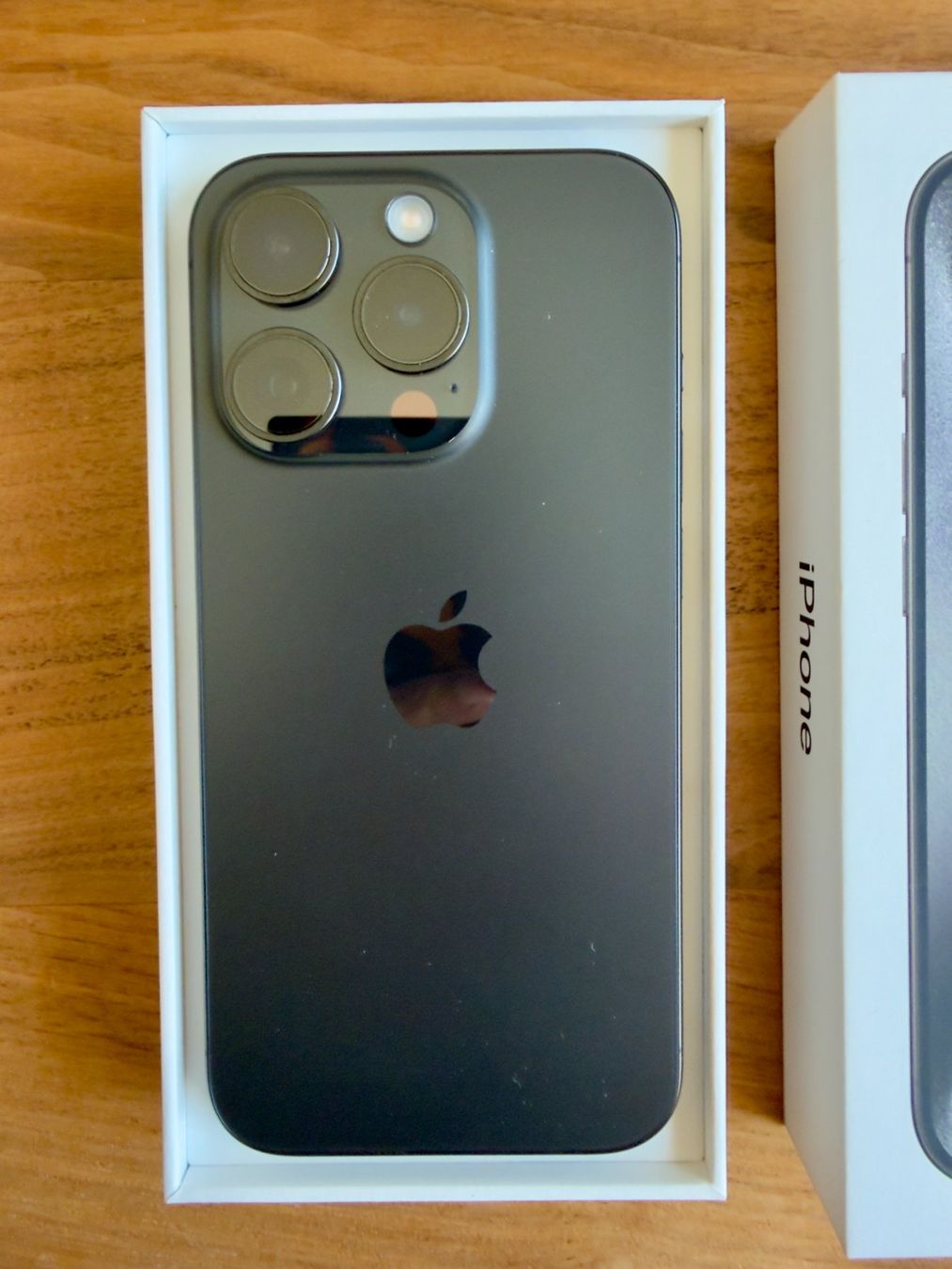 Apple Handys / Smartphones: IPHONE 15 PRO 512 GB + PRADA CASE - Excellent Condition – Gebraucht aus Zürich von dor_9dfx 8