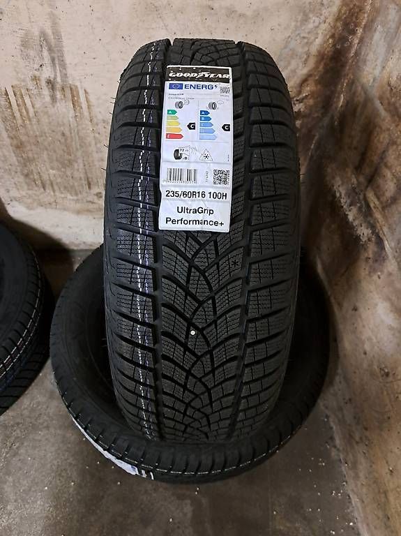 Goodyear Pneus & Kompletträder: Winterreifen von Goodyear – Neu und originalverpackt aus Wetzikon ZH von buc_7nc2