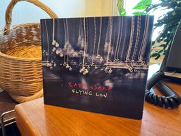 Radio Osaka - Flying Low - Rare! - SRA05C