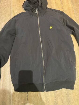 Lyle and scott L