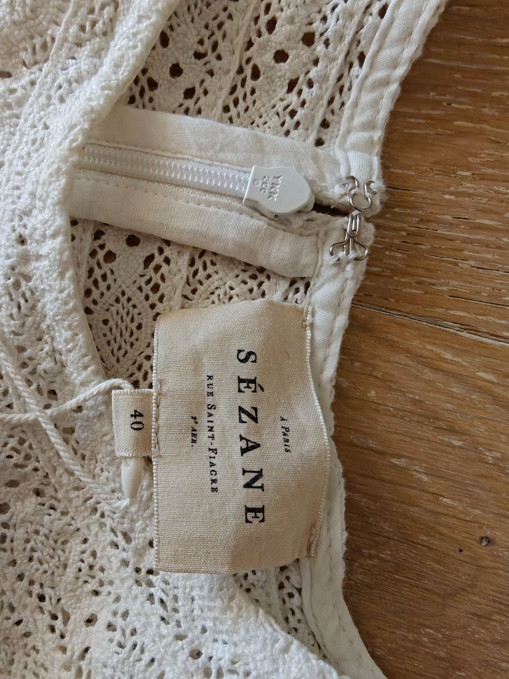 Sezane Vestiti: Sézane Robe Marlène Ecru, Spitzenkleid Gr. 40, neu – Nuovo (secondo la descrizione) da Hedingen venduto da muse10 5