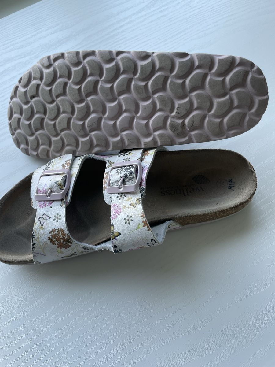 Scarpe da donna: Modische Haus oder Schulsandalen Gr.38 – Usato da Steinhausen venduto da Piaweber1943.