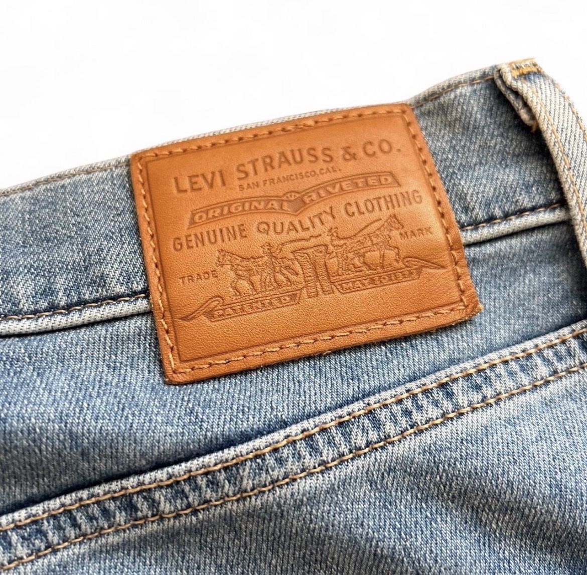 Levi's Jeans: levis skinny jeans blau – Nuovo (secondo la descrizione) da St. Margrethen SG venduto da swiss_secondhand