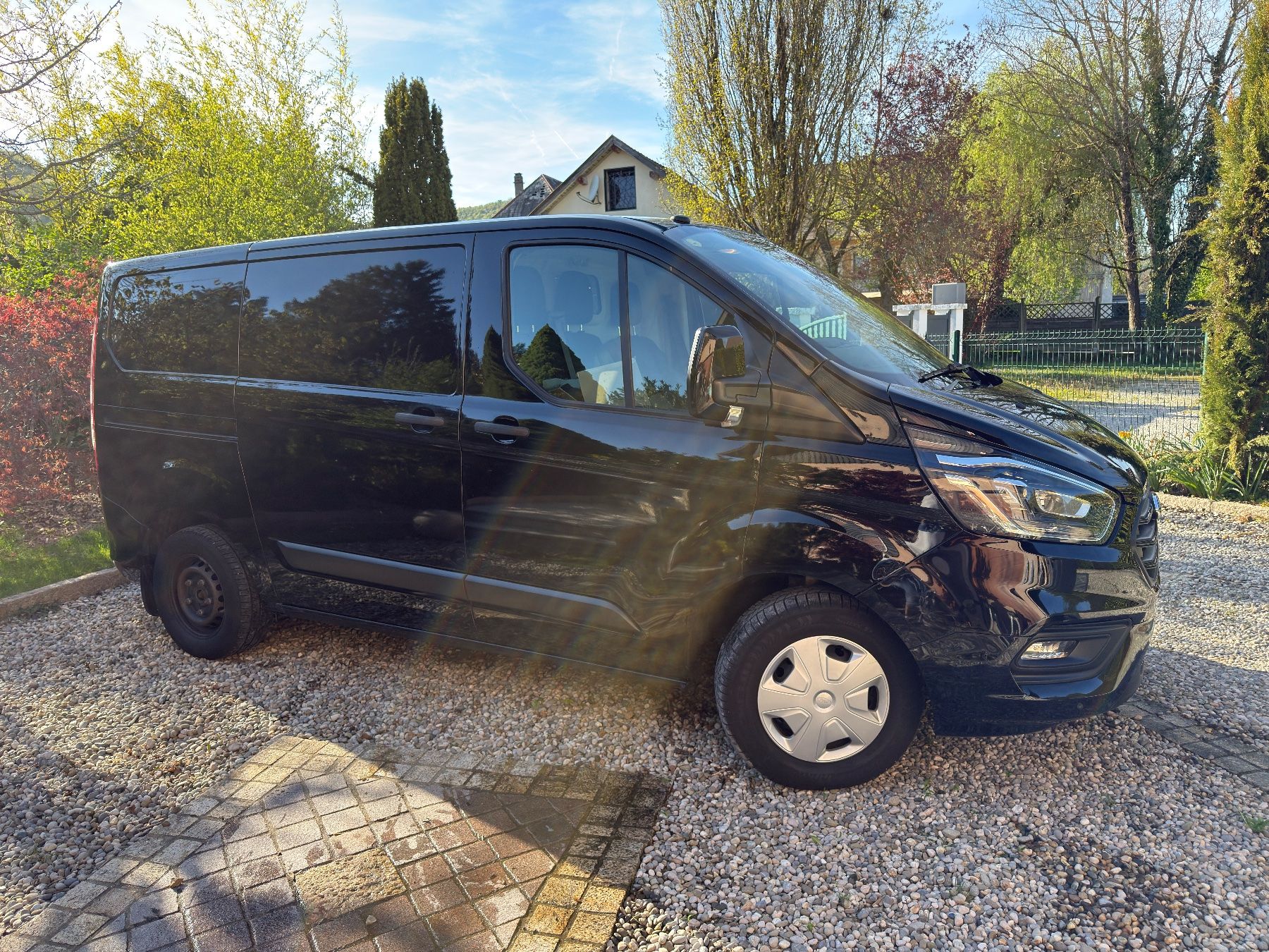 Ford Veicoli commerciali: FORD Transit Custom 300 L1 Trend" – Usato da Grand-Lancy venduto da inf_2nql