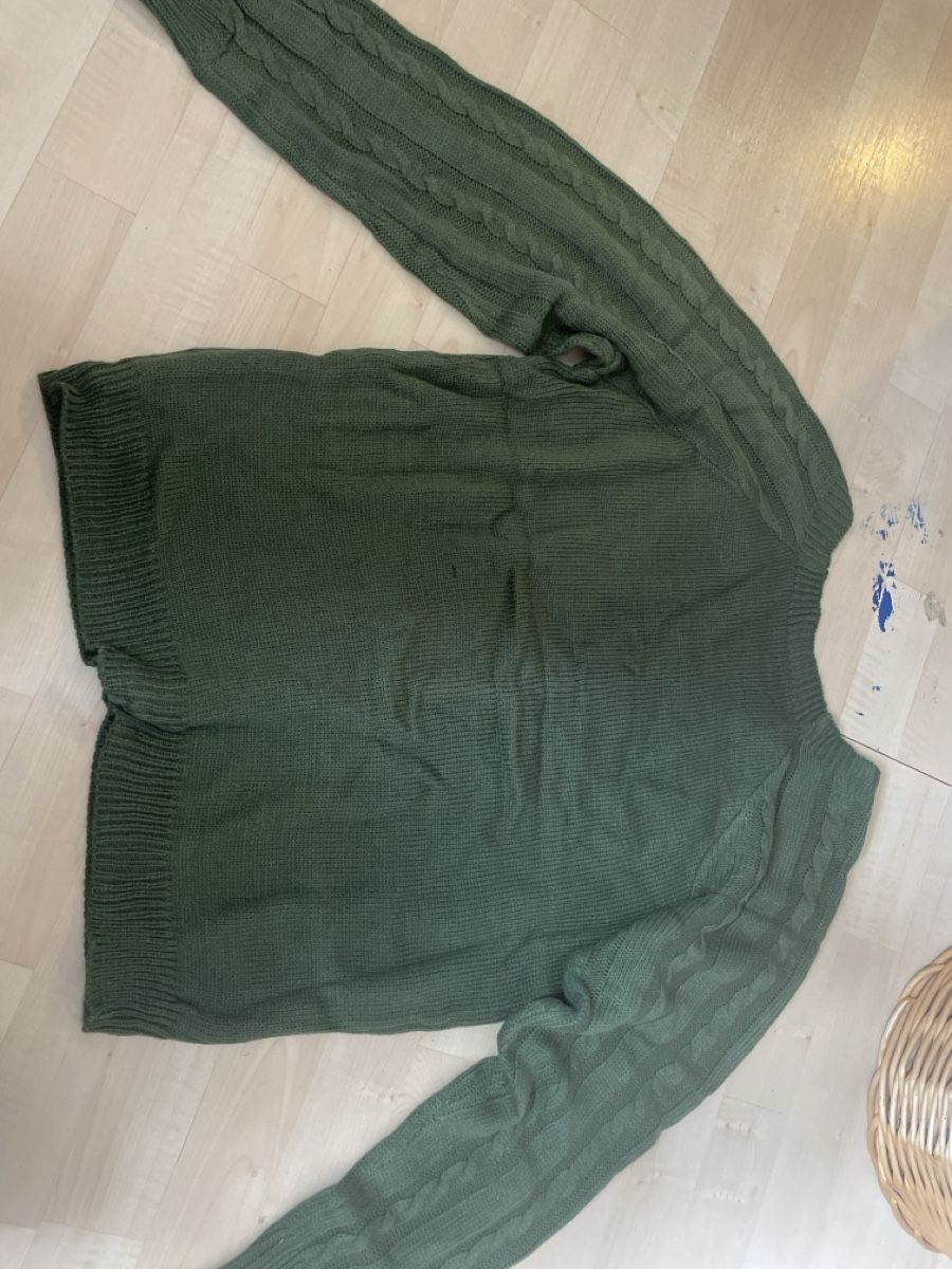 Pulls & Sweat-shirts: Pullover – Neuf avec emballage d'origine à Benken ZH par stefiz 1