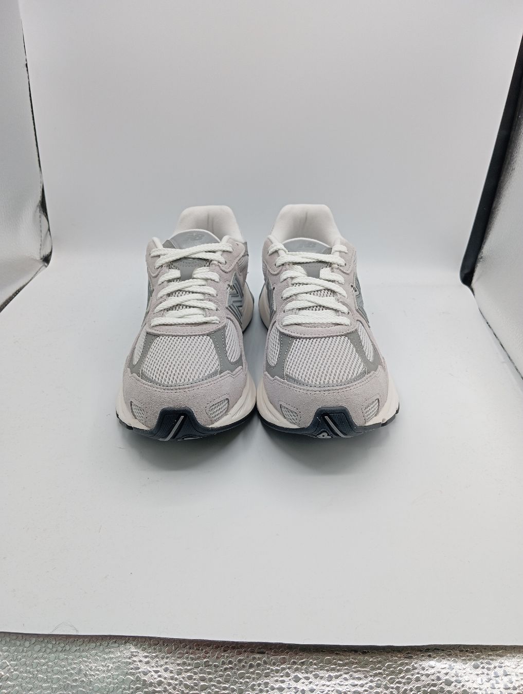 New Balance Herrenschuhe: New Balance 2010 (EU46.5) – Neu und originalverpackt aus Schaffhausen von outlez 2