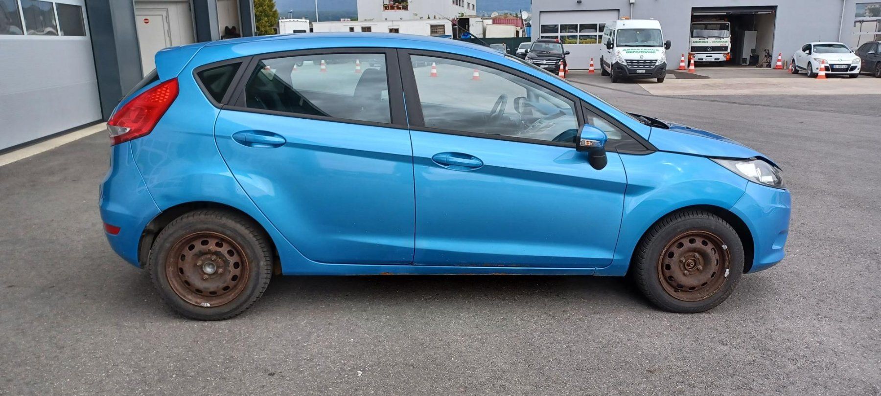 Ford Autos: Ford Fiesta 1.25i – D'occasion à Yverdon-les-Bains par  3
