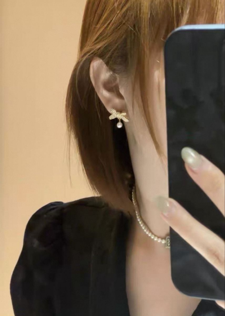 Orecchini pendenti & Orecchini a lobo: Pearl Bow Earrings -2026 edition – Nuovo (secondo la descrizione) da Chur venduto da Madeys 4