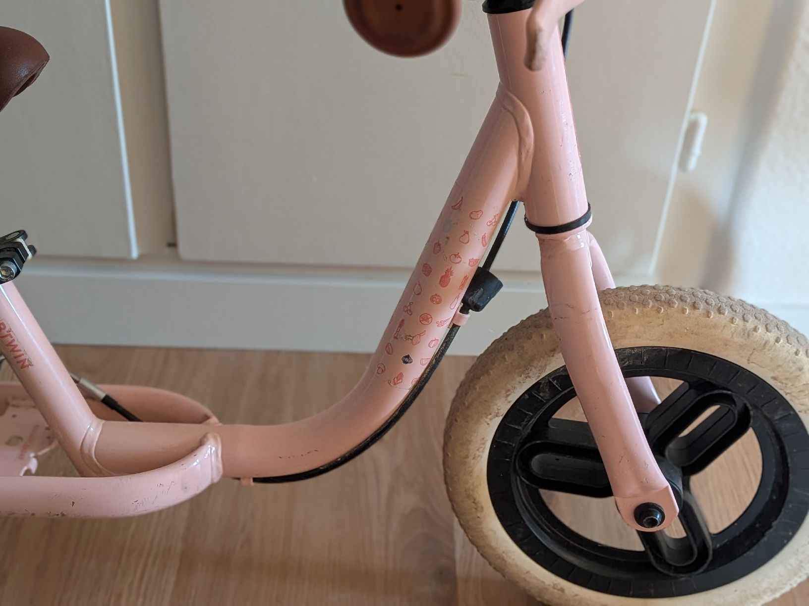 Decathlon Veicoli per bambini: Laufrad Runride 500 – Usato da Zofingen venduto da Droni_A 6