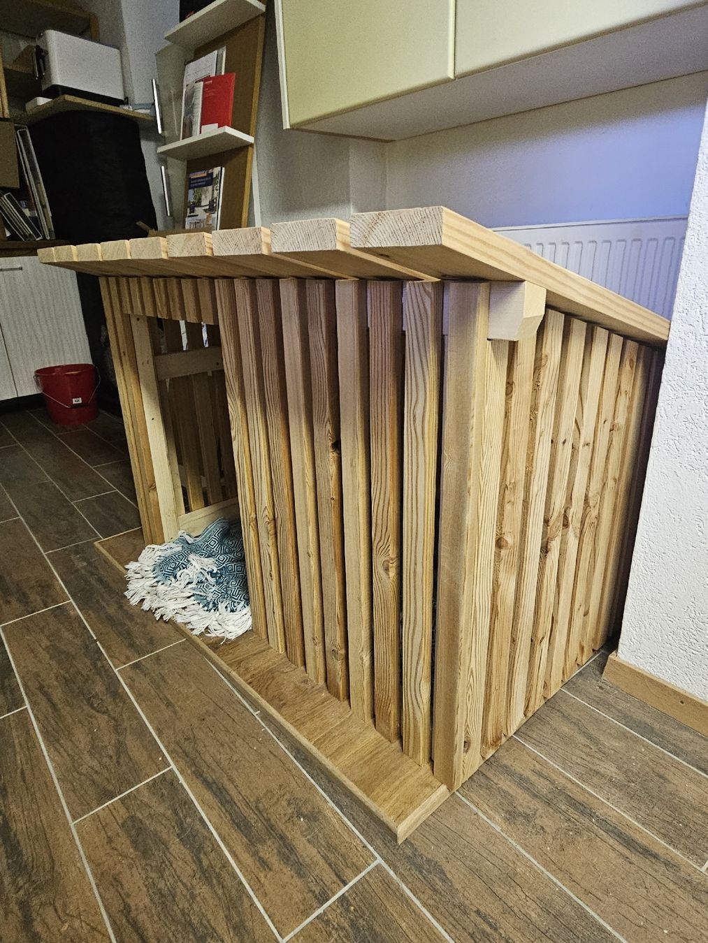 Liege- & Schlafplätze: Niche pour chien en bois – Neu (gemäss Beschreibung) aus Yvonand von inf_n9y6 1