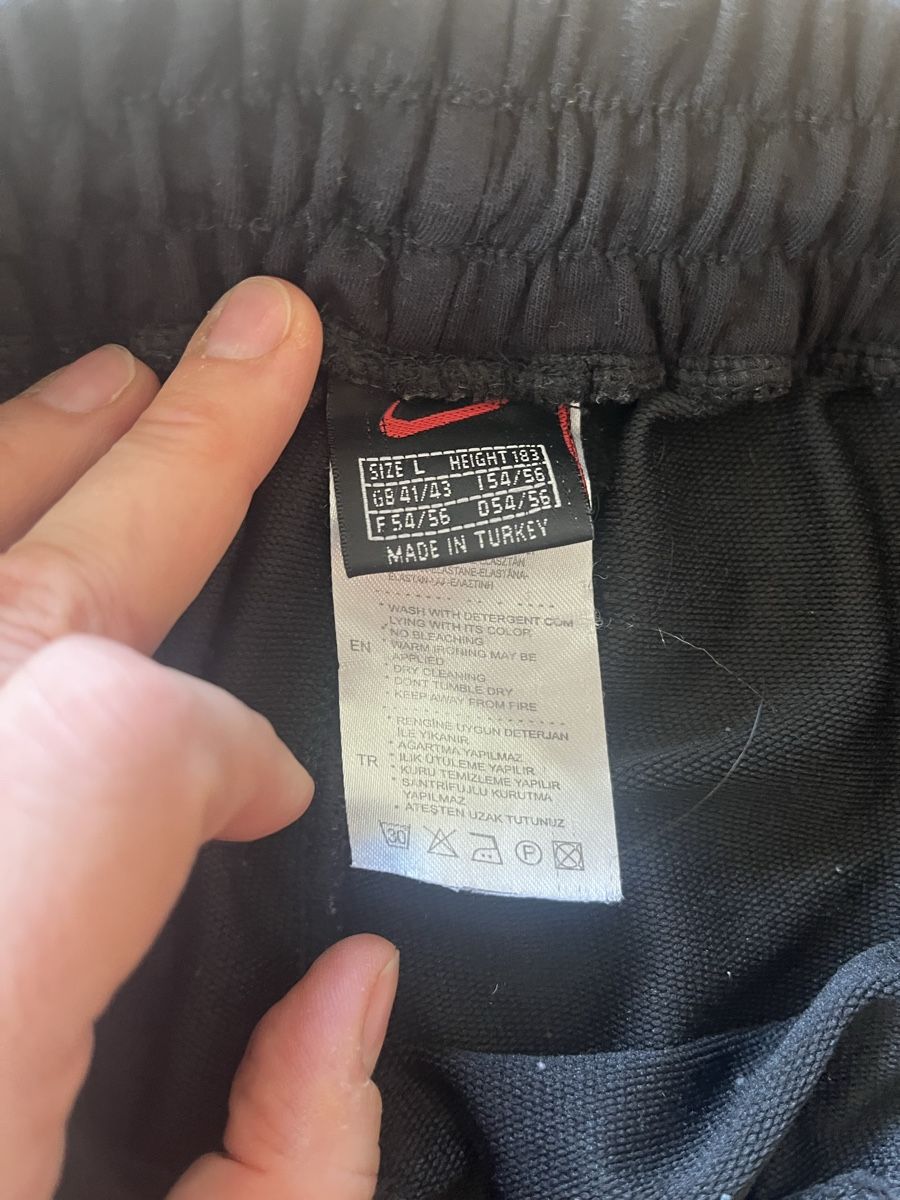 Nike Hosen: Nike Sweathose / Sporthose – Gebraucht aus St. Gallen von elli18 2