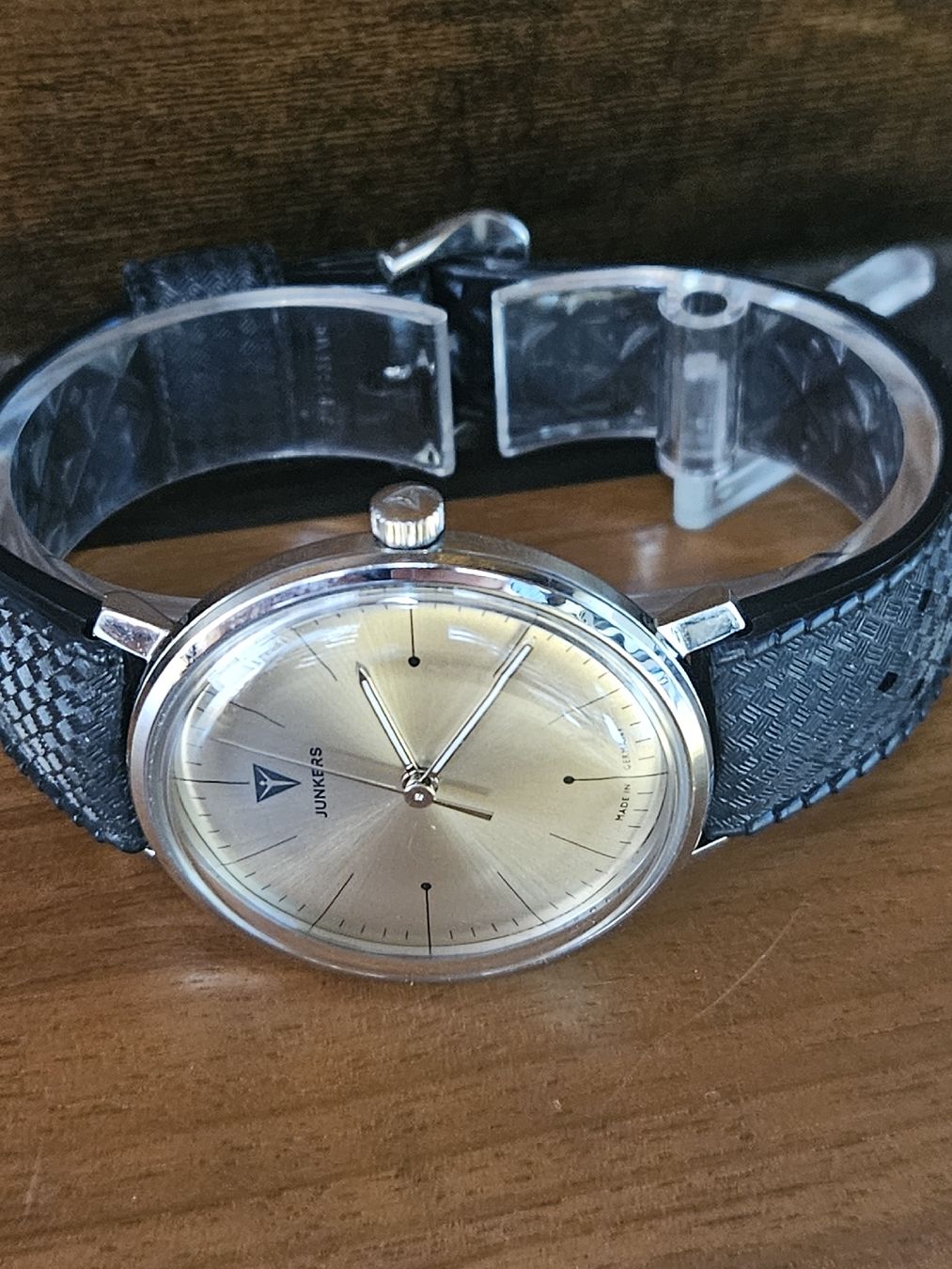 Uhren: Junkers Herrenuhr 38mm – Gebraucht aus Flamatt von pie_f9zm 5