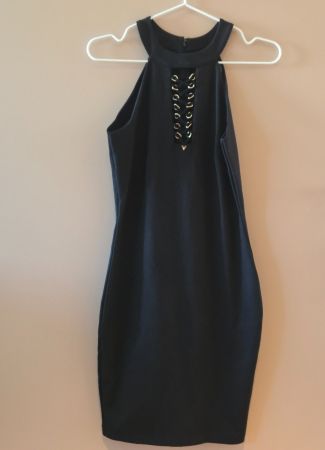 Elegantes schwarzes Guess Kleid Gr. S mit Schnürung