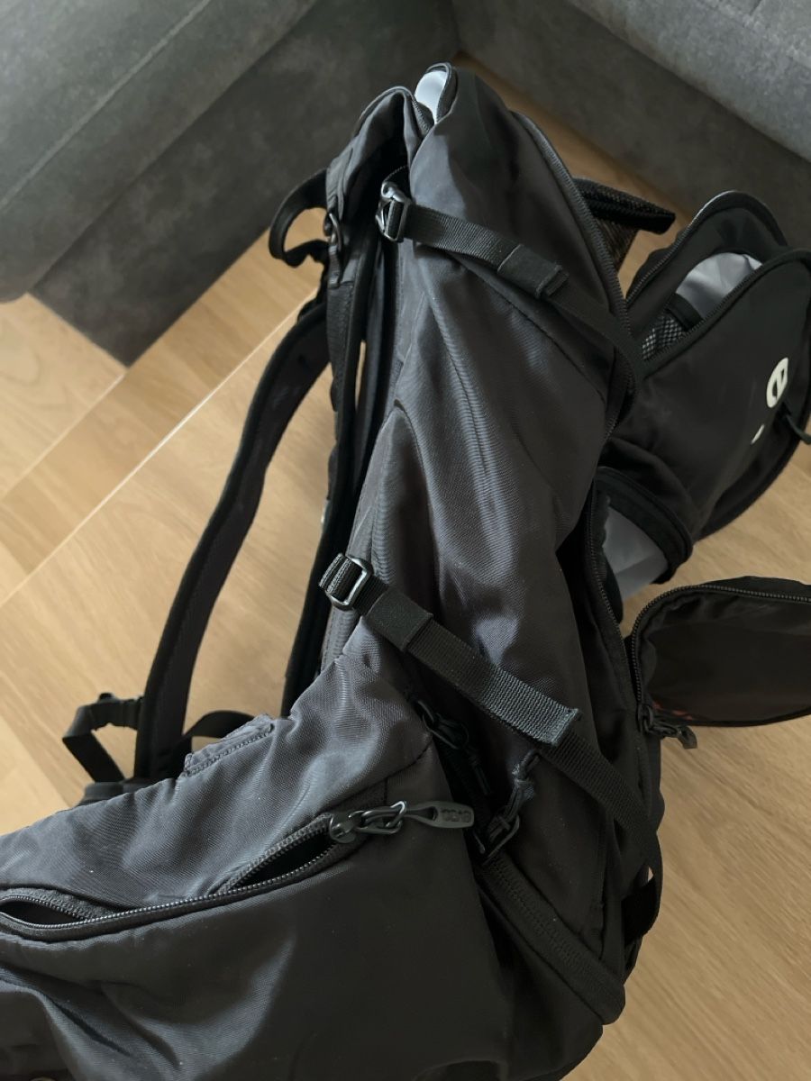 Evoc Rucksäcke: Backpack evoc – Neu (gemäss Beschreibung) aus Wallisellen von mar_lvd2 7