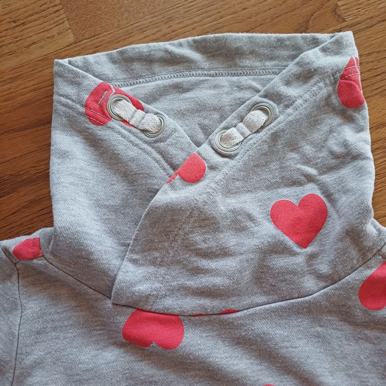 Pullover & Sweatshirts: Herziger Pullover mit Herzen❤️ – Gebraucht aus Weissbad von Hamster16 1