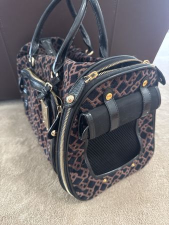 Bally Tasche Hund/Katze sehr guter Zustand