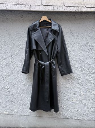 Langer Mantel Kunstleder schwarz Gr. M