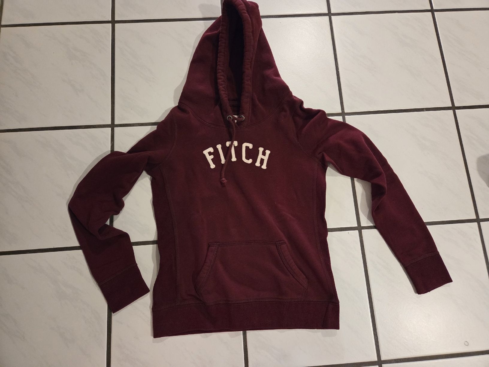 Abercrombie Maglioni & Felpe: Abercrombie Hoodie – Usato da Detligen venduto da lily011