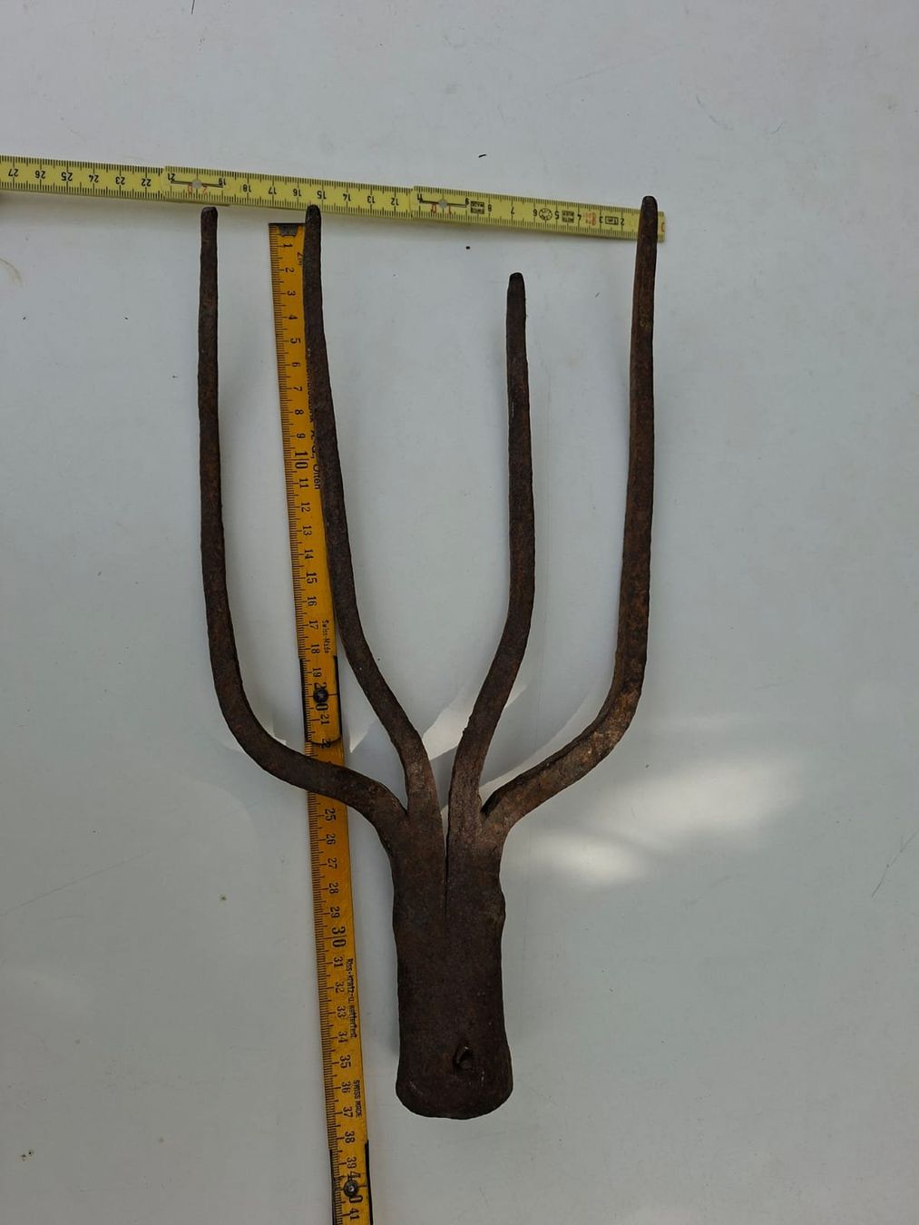 Tous les outils: Alte Handgeschmiedete Gabel – D'occasion à Trimbach par stillik 1