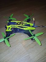 FPV Drohne Carbon Frame mit Motoren und Kamera