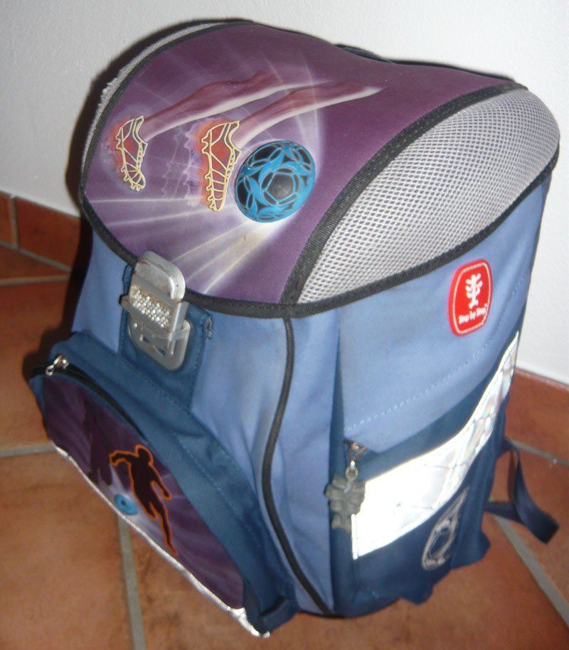 Allestimento di negozi e stand fieristici: Schultasche / Schultheke – Usato da Ruggell venduto da Dolce9 2