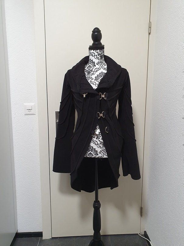 Cappotti: Fleece Jacke Kurzmantel Grösse S – Usato da Schinznach Bad venduto da cynthia7