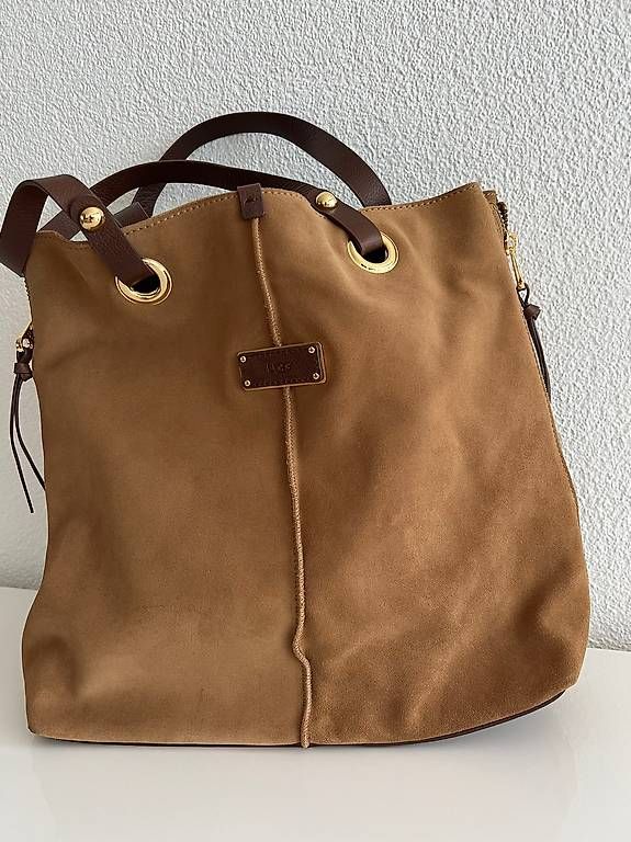 Sacs femmes: UGG Wildledertasche NEUwertig – D'occasion à Bern par tam_vv72