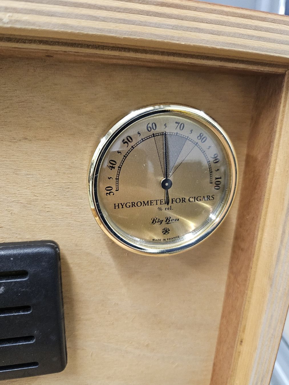Humidor per sigari: Zigarren Humidor mit Hygrometer und Zigarrenschneider – Usato da St. Gallen venduto da Cocos_Ricardo 3