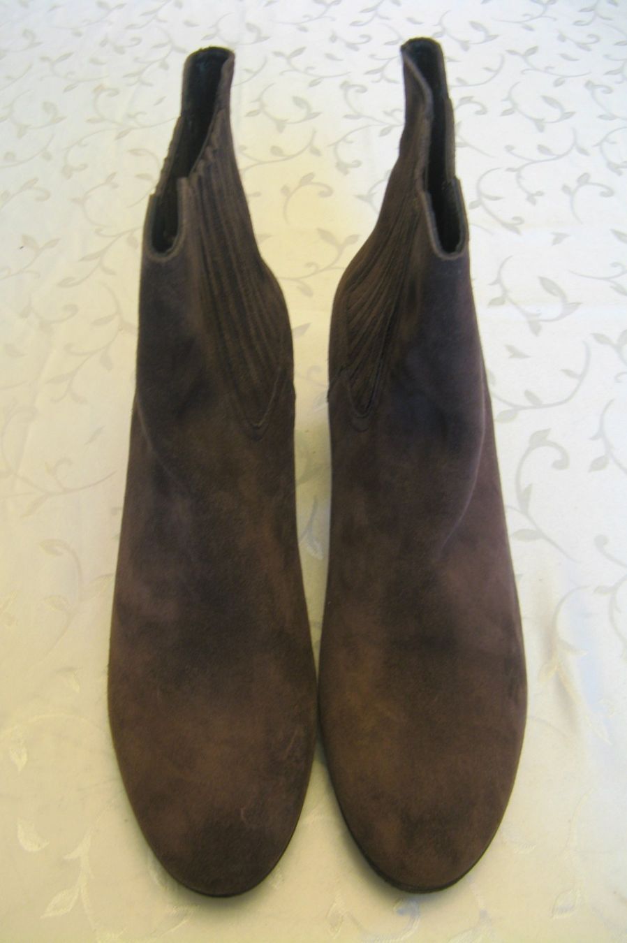 Damenschuhe: Damenstiefel Wildleder Grösse 44 – Neu (gemäss Beschreibung) aus Frauenfeld von Interessent1