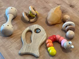 Babyspielzeug, Holz und Naturkautschuk