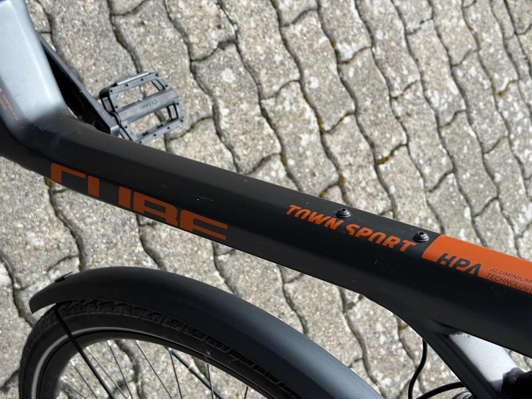 Cube Vélos: Gepflegtes Damen-e-TrekkingBike CUBE – D'occasion à Bettwiesen par rene-jost 7