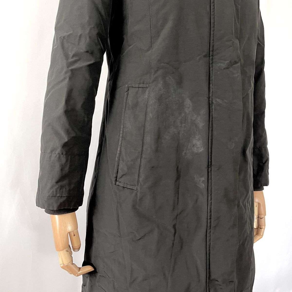 Woolrich Cappotti: WOOLRICH black down jacket  – Usato da Emmen venduto da Avviivva_Com2023 9