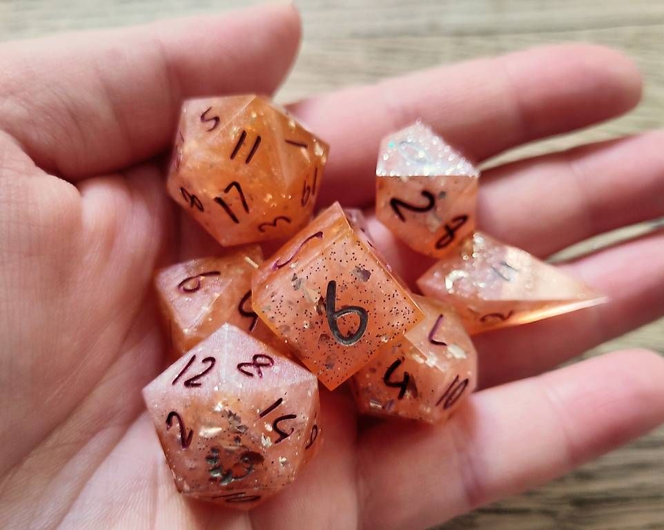 Spiele: Lot de dés JDR artisanaux neufs – Neu und originalverpackt aus Yvonand von rox_8y69 1