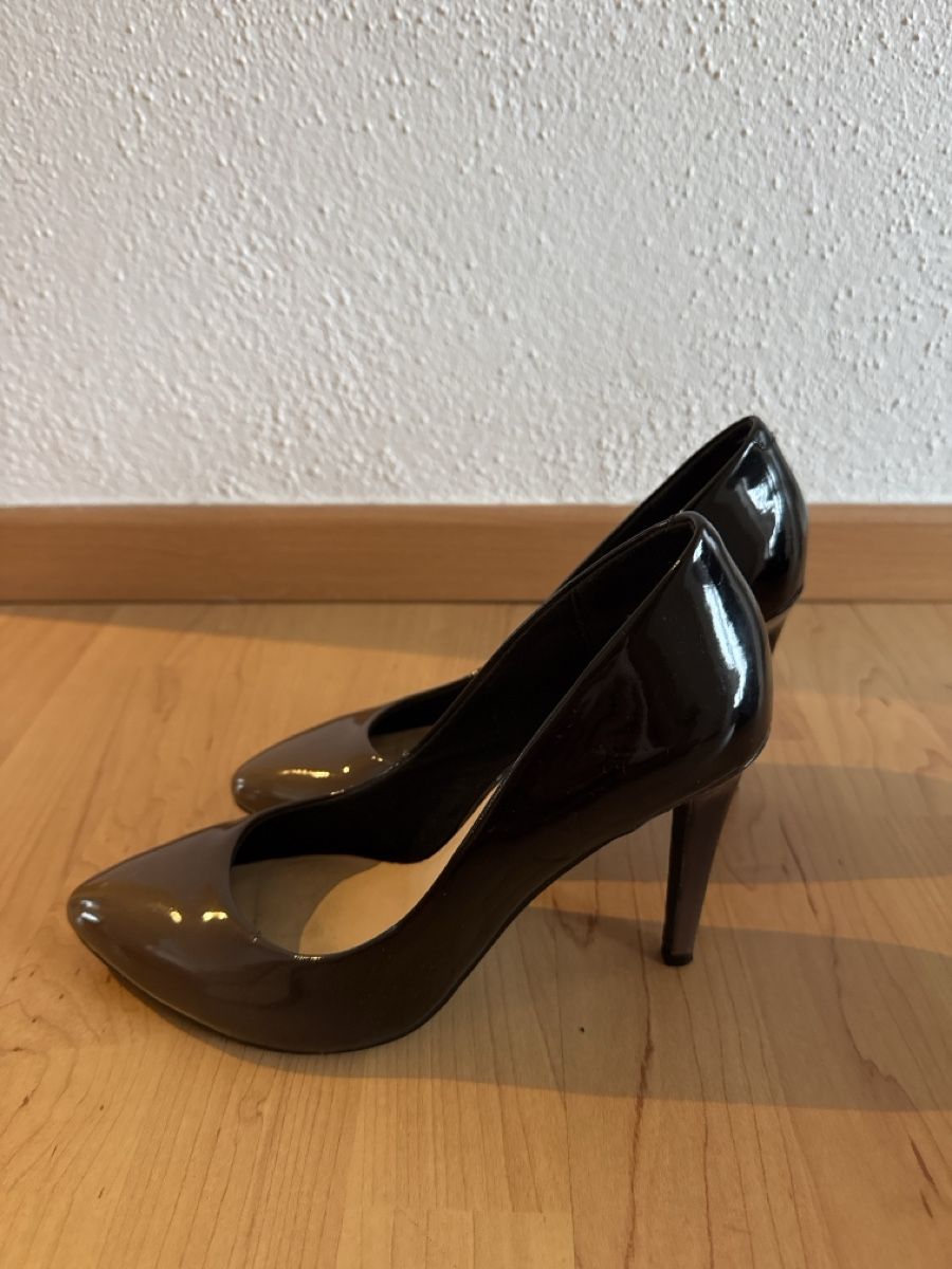 Damenschuhe: Bianco Pumps Lackoptik braun – Gebraucht aus Degersheim von wul_5vdb 2