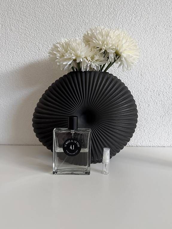 Parfum & Eau de Toilette: Pierre Guillaume Parfum 4.1 Abfüllung 2ml – Gebraucht aus Landschlacht von Blaudomin1
