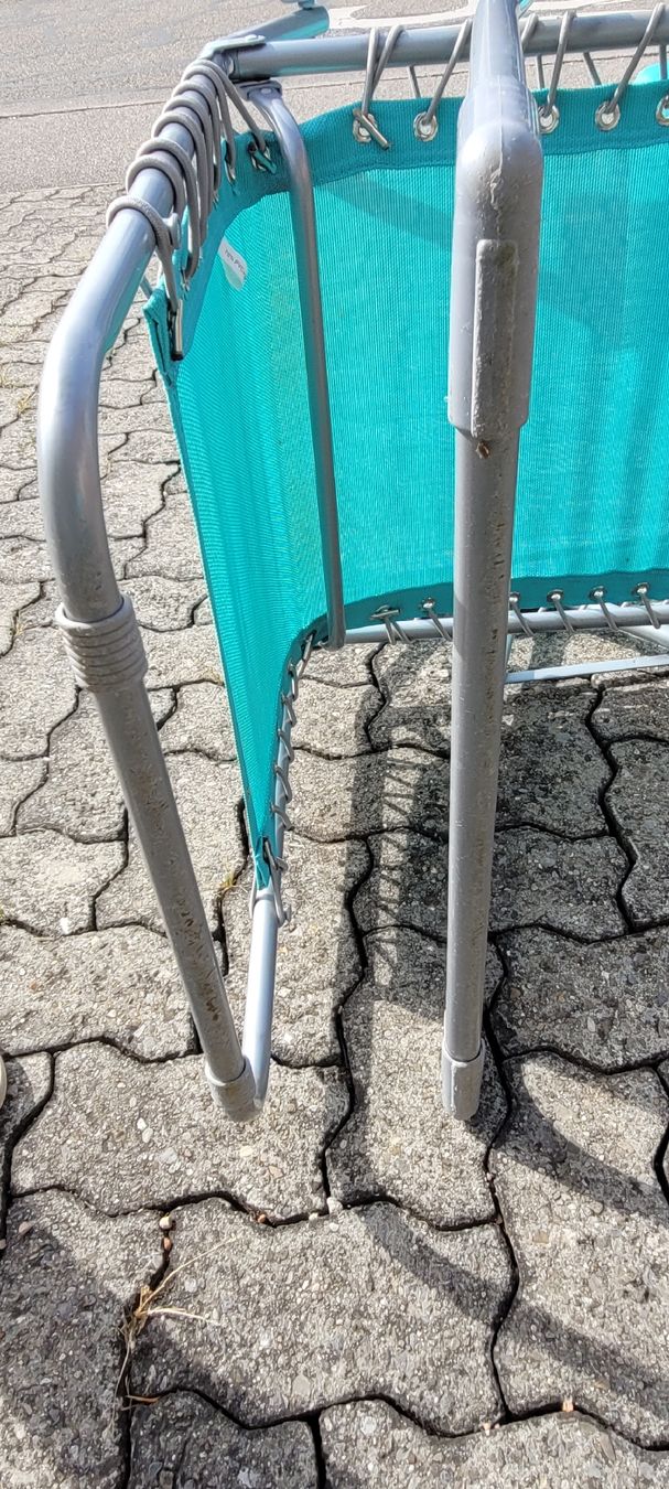 Sedie a sdraio: zwei klappbare Sonnenliegen, türkis – Usato da Grosshöchstetten venduto da Dirue 4