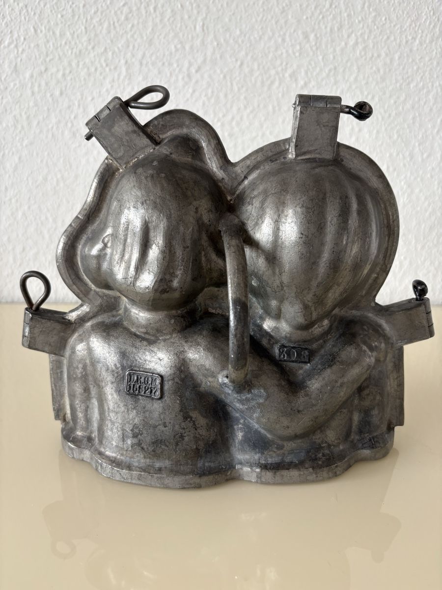 Teglie da forno: Max und Moritz / seltene antike Back-/Schokoladenform KEINKE – Usato da St. Gallen venduto da charlesweb 1