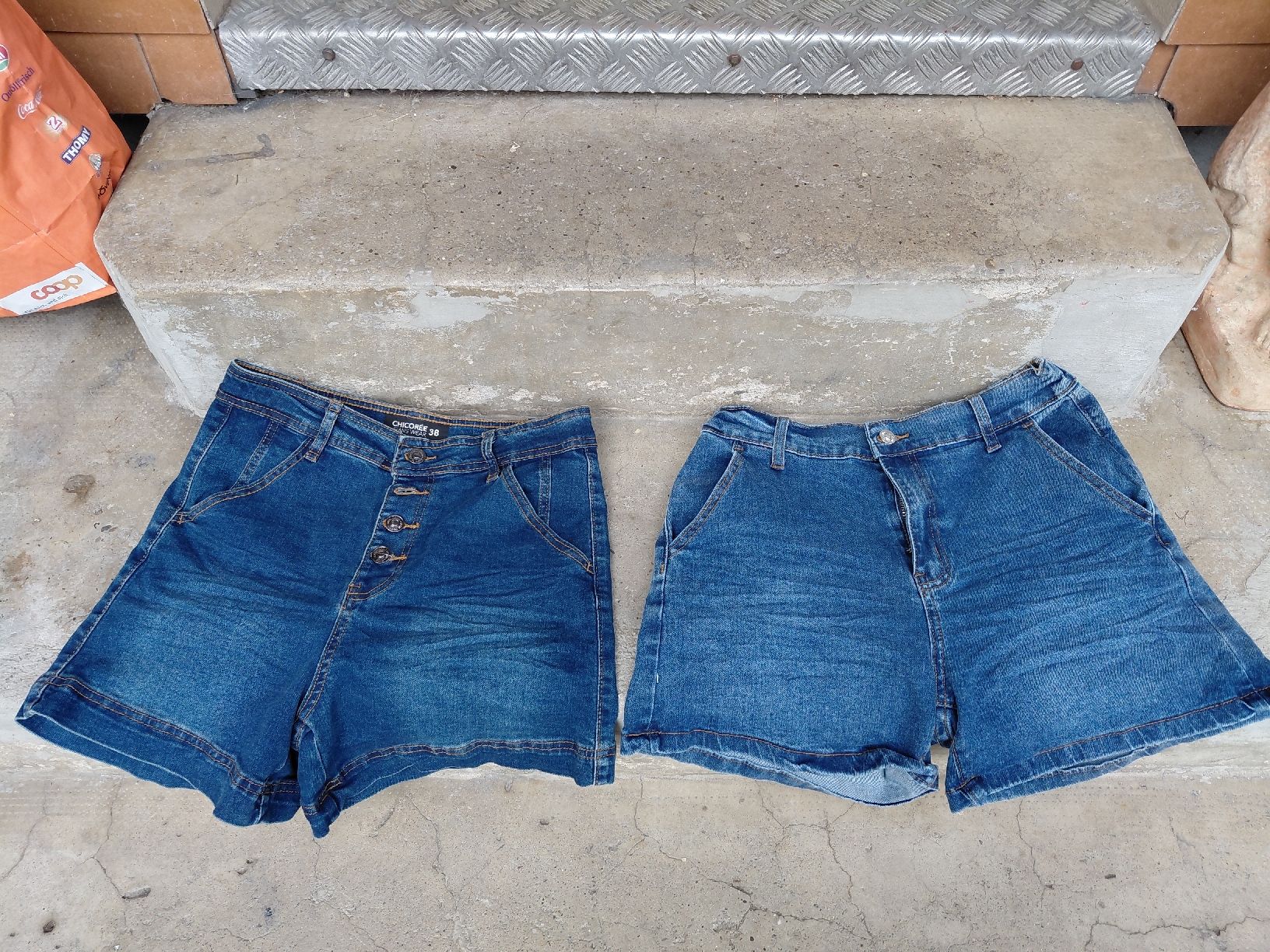 Jeans: 2Damenhosen kurz neu gr 38  – Neuf (Voir description) à zuchwil par parson65