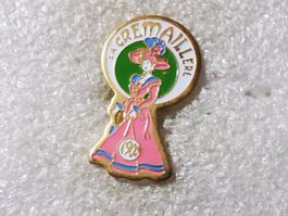 Ansteckpin 94: Le Cremaillere