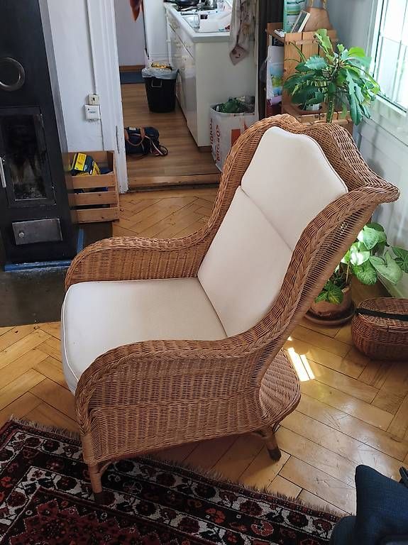 Sessel: Alter IKEA Ohrensessel – Gebraucht aus St. Gallen von irational 2