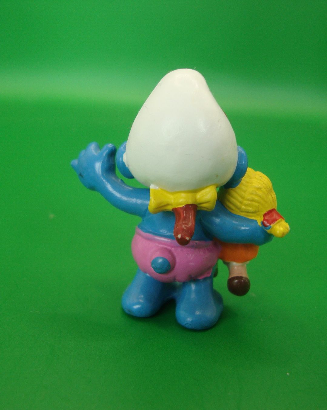 Schleich Statuette: Schlumpfkind mit Puppe Schleich 1996 Peyo Figur – Usato da Basel venduto da pink2010 1