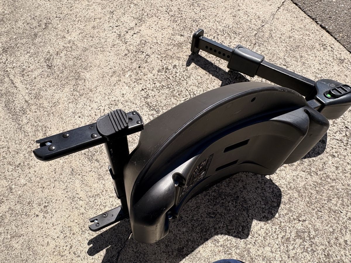 Kiddy Seggiolini per auto: Babyschale Kiddy Evolution Pro mit Isofix Basis schwarz – Usato da Gebenstorf venduto da trustedsale 3