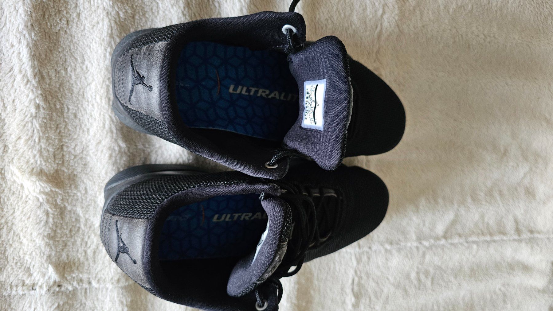 Jordan Scarpe da uomo: Jordan Schuhe Future, Schwarz – Usato da Inwil venduto da mir_q8gf 2