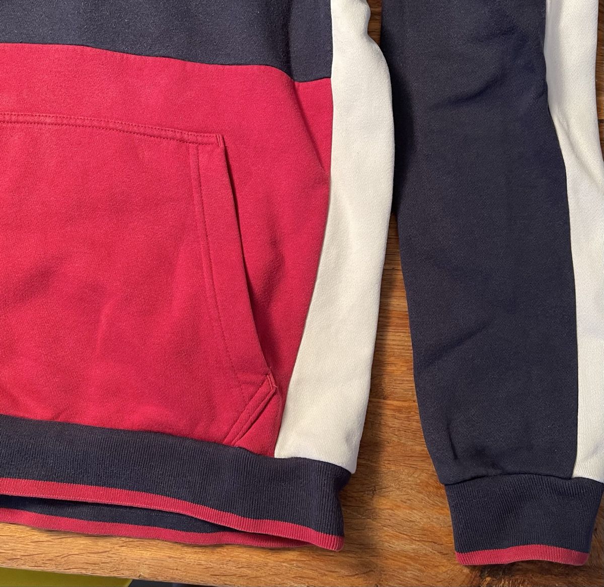 Nike Maglioni & Felpe: toller NIKE Sportswear Pullover Gr. XS – Usato da Buchrain venduto da Sunny026 2